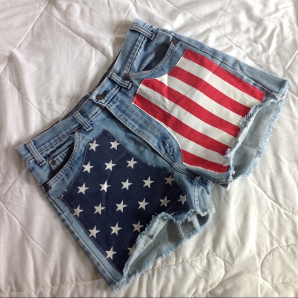 Vintage Pants - ❌SOLD❌90s high waisted american flag denim shorts